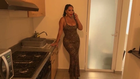 Lonely Step Aunt - Gali Diva - Spanish Action